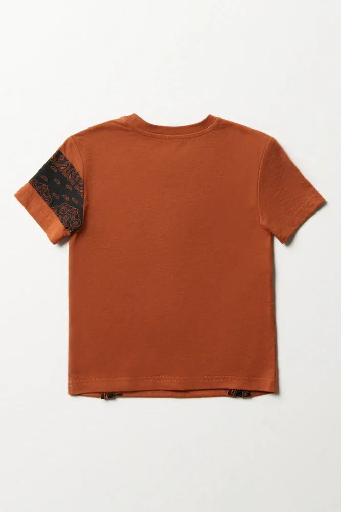 Zipper Short Sleeve T-Shirt Brown